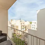 Brand New 1br In Malta *