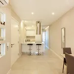 Brand New 1br In Malta Apartment *