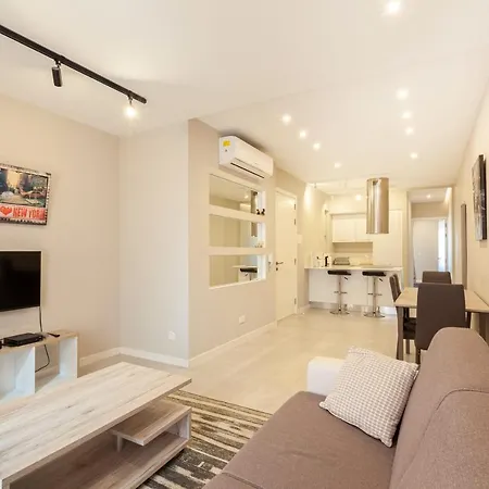 Brand New 1br In Malta Apartment
