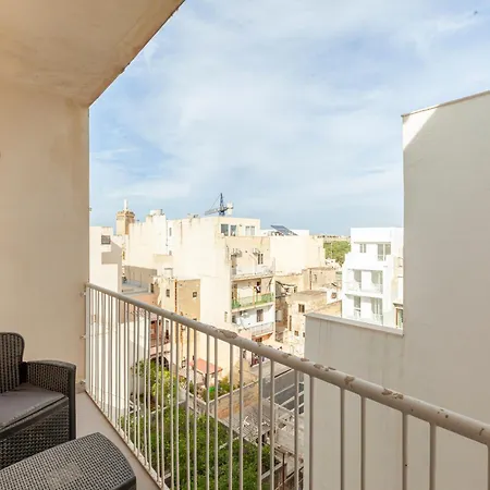 Apartament Brand New 1br In Malta *