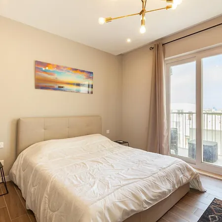 Brand New 1br In Malta * Pieta