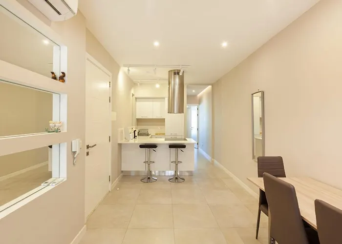 Apartment Brand New 1br In Malta *